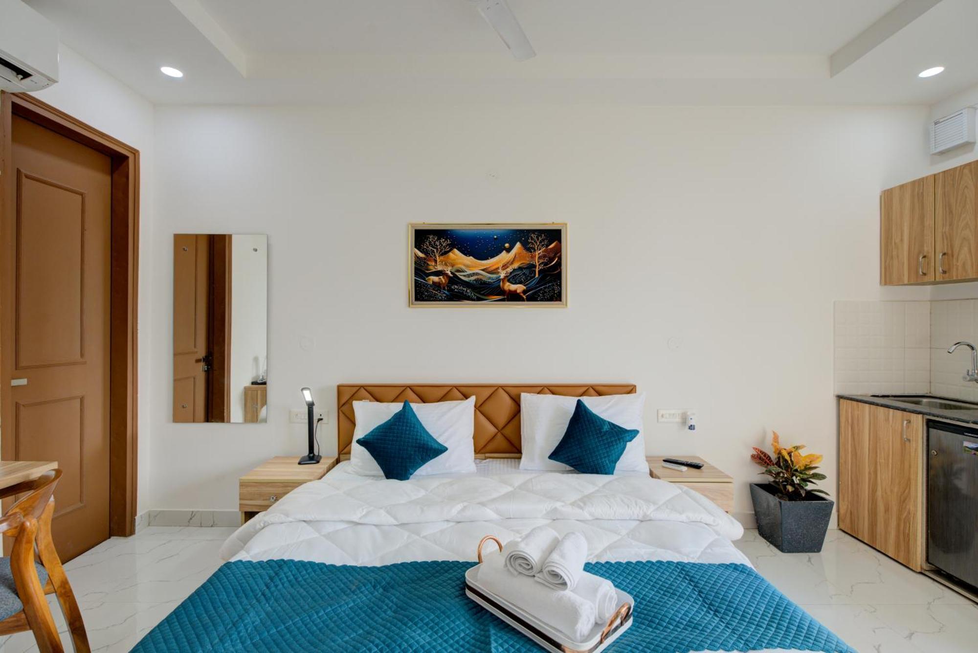 The Lodgers Studio Apartment Infront Of Artemis Hospital Gurugram Gurgaon Ngoại thất bức ảnh