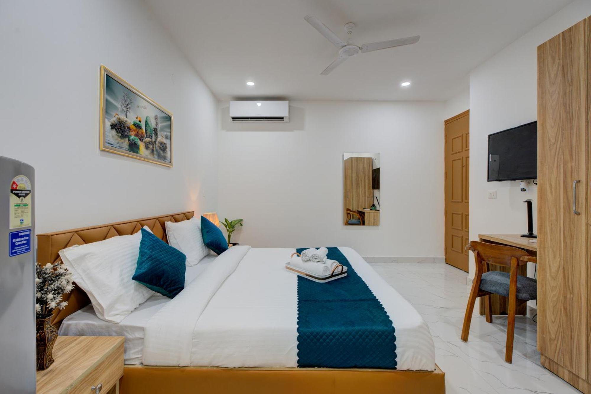 The Lodgers Studio Apartment Infront Of Artemis Hospital Gurugram Gurgaon Ngoại thất bức ảnh