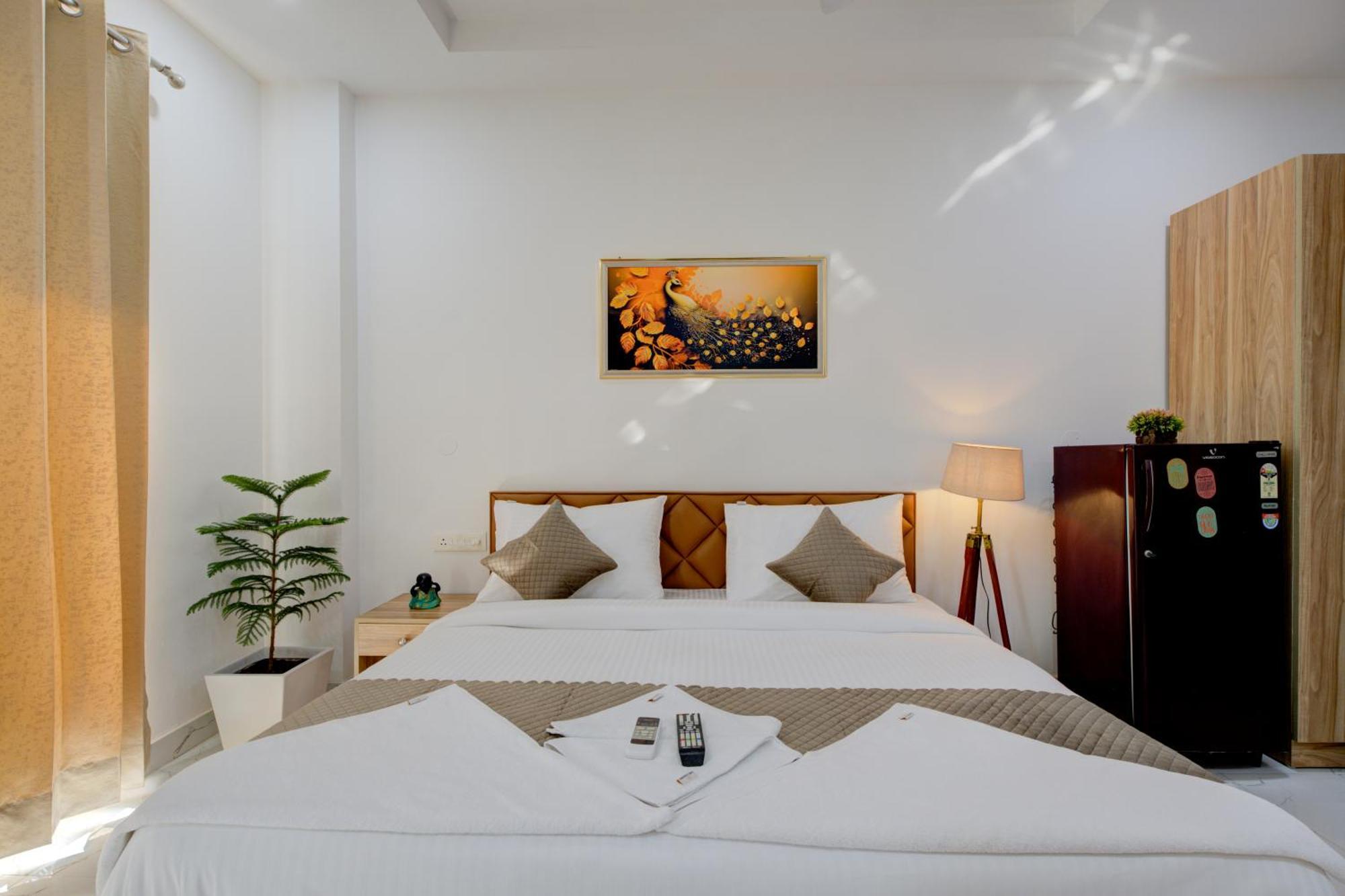 The Lodgers Studio Apartment Infront Of Artemis Hospital Gurugram Gurgaon Ngoại thất bức ảnh